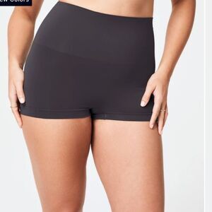 SPANX shape Extra Ordinary Boyshort Silver‎ Moon 1X Nwt
